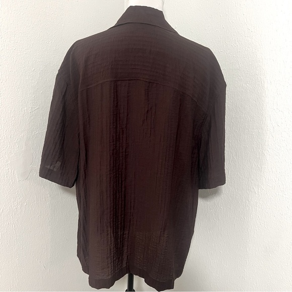 Zara Men’s XLarge Rich Brown Crinkle Effect Textured Top EUC Button Up Business - Picture 4 of 10